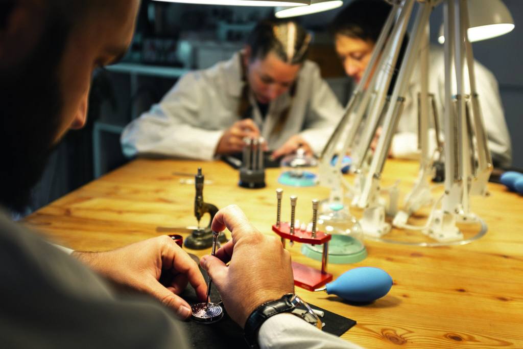 Explore Swiss Watchmaking