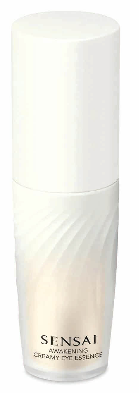 Découvrez nos coups de cœur de la rédaction en cosmétiques et bien-être pour une peau éclatante et des moments de détente absolue. Marie Claire Suisse 