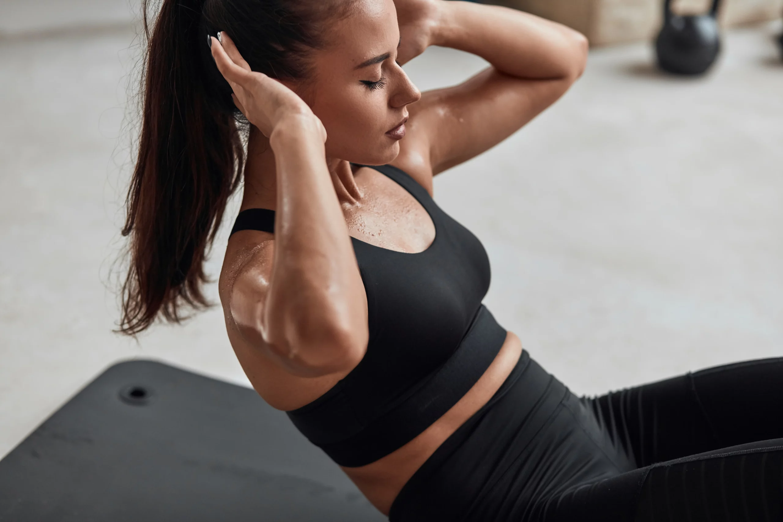 Exercice de crunch pour abdominaux 